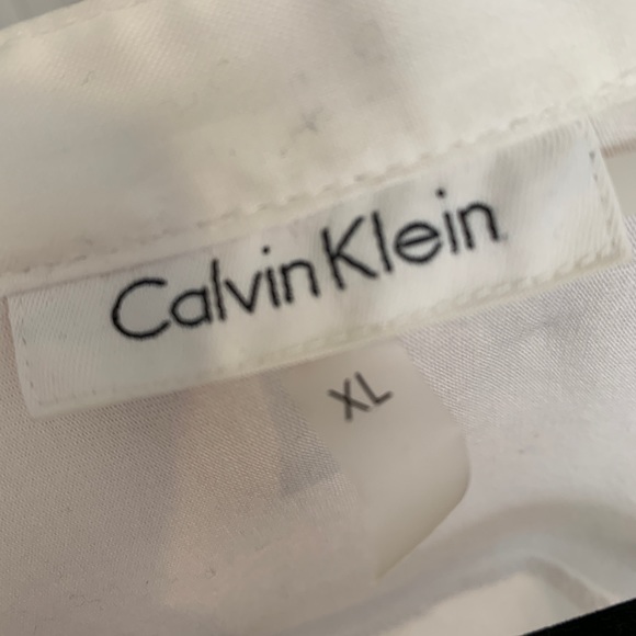 Calvin Klein Button-up - Picture 3 of 3